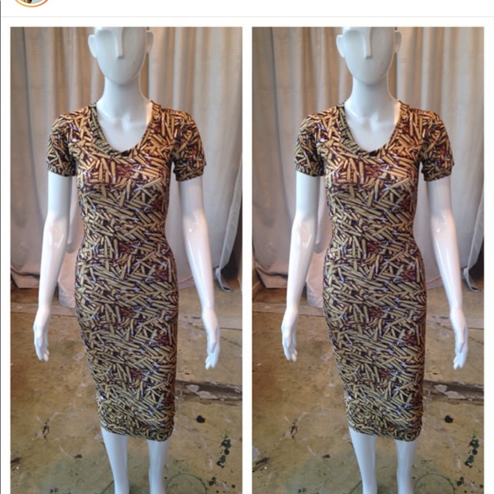 House of Chapple Classic fit dress